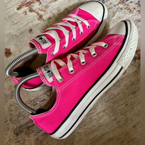 Converse All Star Hot Pink Low Top Sneakers - Picture 1 of 5